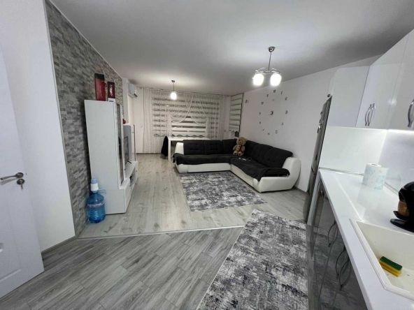 Двустаен апартамент в Айтос - 75 кв.м за 1014 €/кв.м - Снимка #1