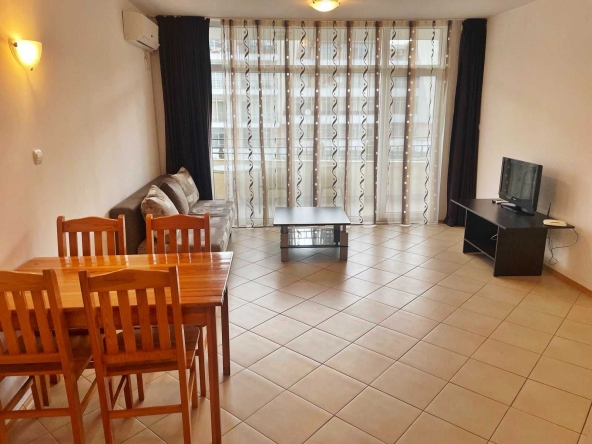 Двустаен апартамент в к.к. Слънчев бряг - 72 кв.м за 967 €/кв.м - Снимка #1