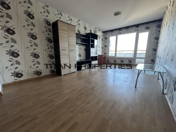 Двустаен апартамент в Бургас, Братя Миладинови - 67 кв.м за 1835 €/кв.м - Снимка #1