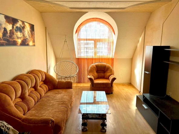 Дава се под наем Двустаен апартамент в София, Зона Б-18 - 55 кв.м за 459 € - Снимка #1