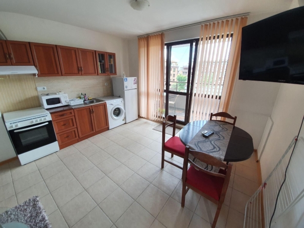 Дава се под наем Двустаен апартамент в Бургас, Сарафово - 68 кв.м за 510 € - Снимка #1