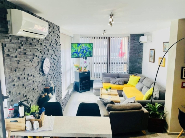 Дава се под наем Тристаен апартамент в София, Витоша - 108 кв.м за 850 € - Снимка #1