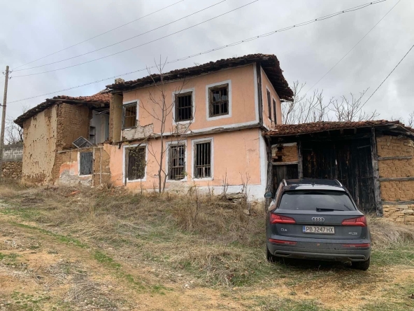 Къща в Пловдив, Коматевски възел - 100 кв.м за 35 €/кв.м - Снимка #1