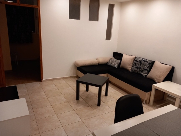 Дава се под наем Едностаен апартамент в София, Сухата река - 40 кв.м за 408 € - Снимка #1