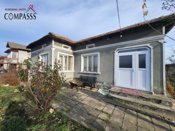 Къща в Генерал Тошево - 70 кв.м за 423 €/кв.м - Снимка #1