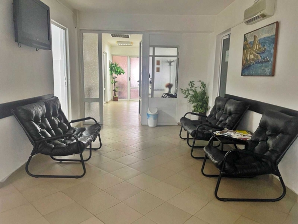 Офис в Бургас, Център - 273 кв.м за 1008 €/кв.м - Снимка #1