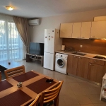 Двустаен апартамент в к.к. Слънчев бряг - 65 кв.м за 954 €/кв.м - Снимка #1