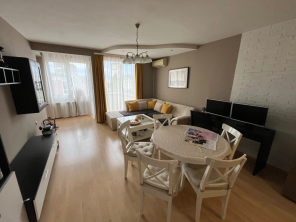 Дава се под наем Двустаен апартамент в София, Надежда 4 - 78 кв.м за 600 € - Снимка #1