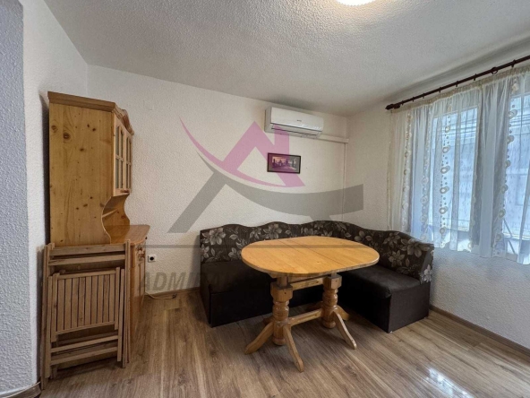 Дава се под наем Двустаен апартамент в Варна, Трошево - 50 кв.м за 350 € - Снимка #1