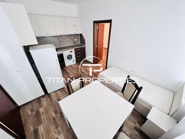 Дава се под наем Двустаен апартамент в к.к. Слънчев бряг - 42 кв.м за 459 € - Снимка #1