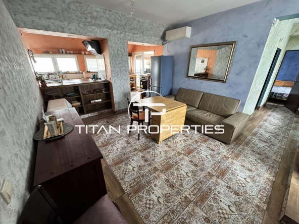 Тристаен апартамент в Бургас, Възраждане - 125 кв.м за 1936 €/кв.м - Снимка #1