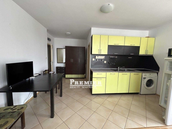 Едностаен апартамент в к.к. Слънчев бряг - 58 кв.м за 897 €/кв.м - Снимка #1