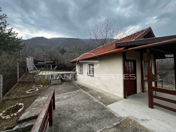 Къща в Асеновград - 52 кв.м за 837 €/кв.м - Снимка #1