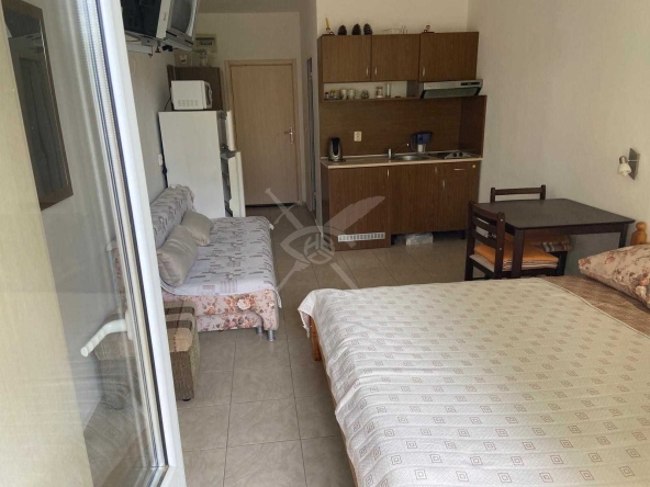 Едностаен апартамент в к.к. Слънчев бряг - 35 кв.м за 1143 €/кв.м - Снимка #1