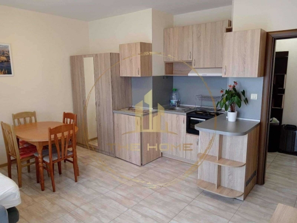 Дава се под наем Едностаен апартамент в Варна, Левски - 27 кв.м за 300 € - Снимка #1