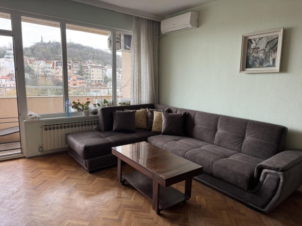 Дава се под наем Тристаен апартамент в Пловдив, Мараша - 112 кв.м за 450 € - Снимка #1