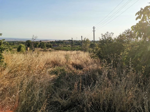 Парцел в Бургас, Меден рудник - зона В - 1000 кв.м за 24 €/кв.м - Снимка #1