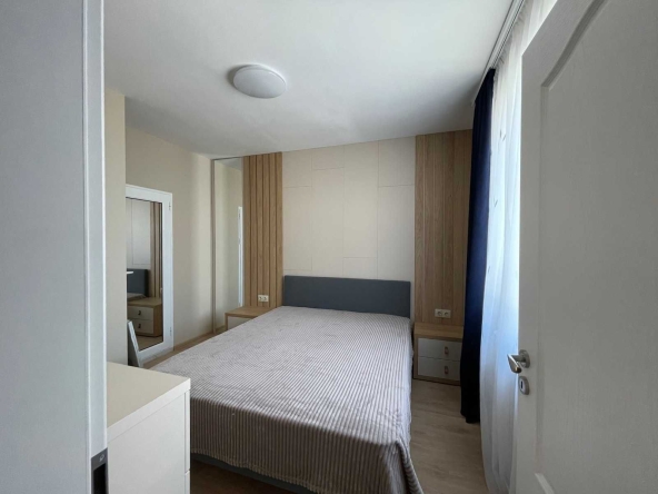 Дава се под наем Тристаен апартамент в София, Красна поляна 3 - 100 кв.м за 561 € - Снимка #1