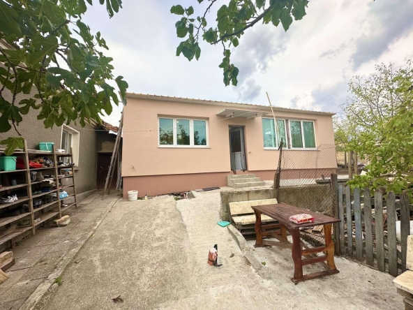 Къща в Бургас, Център - 150 кв.м за 1867 €/кв.м - Снимка #1