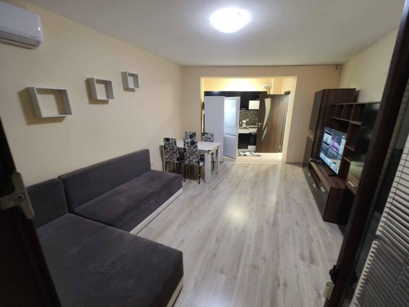 Двустаен апартамент в Бургас, Сарафово - 63 кв.м за 1477 €/кв.м - Снимка #1