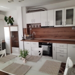 Дава се под наем Двустаен апартамент в Варна, Владислав Варненчик - 61 кв.м за 400 € - Снимка #1