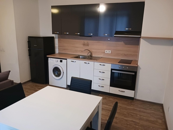 Дава се под наем Двустаен апартамент в София, Люлин 2 - 73 кв.м за 575 € - Снимка #1