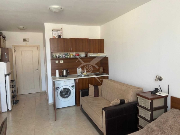 Едностаен апартамент в к.к. Слънчев бряг - 40 кв.м за 1163 €/кв.м - Снимка #1