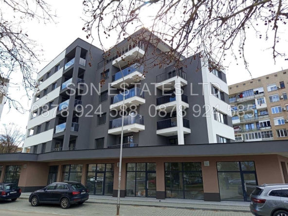 Двустаен апартамент в Казанлък - 73 кв.м за 1118 €/кв.м - Снимка #1