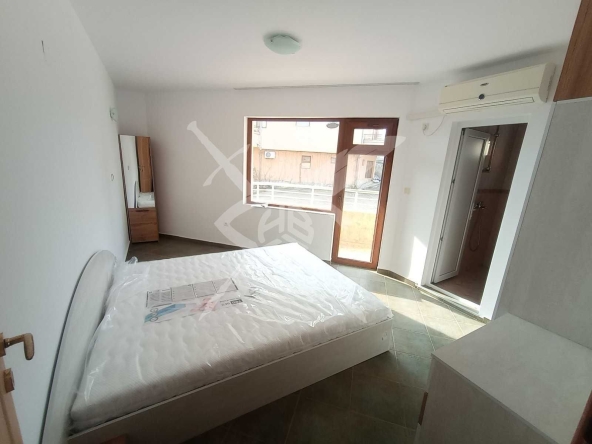 Тристаен апартамент в Созопол - 98 кв.м за 2123 €/кв.м - Снимка #1