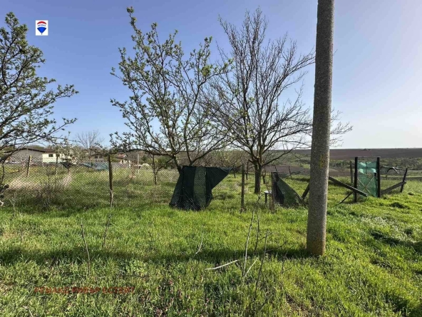 Парцел в с. Щръклево, Област Русе - 1000 кв.м за 19 €/кв.м - Снимка #1