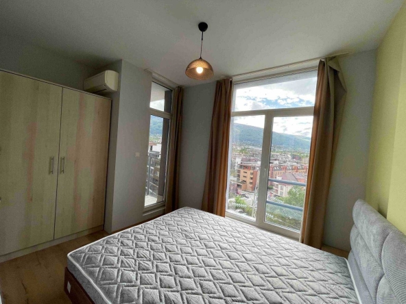 Дава се под наем Двустаен апартамент в София, Студентски град - 60 кв.м за 548 € - Снимка #1