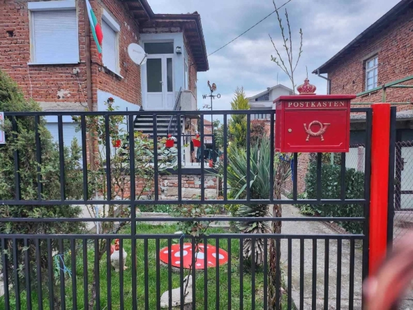 Етаж от къща в Харманли - 68 кв.м за 698 €/кв.м - Снимка #1