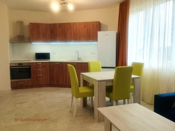 Дава се под наем Тристаен апартамент в София, Сухата река - 95 кв.м за 611.49 € - Снимка #1