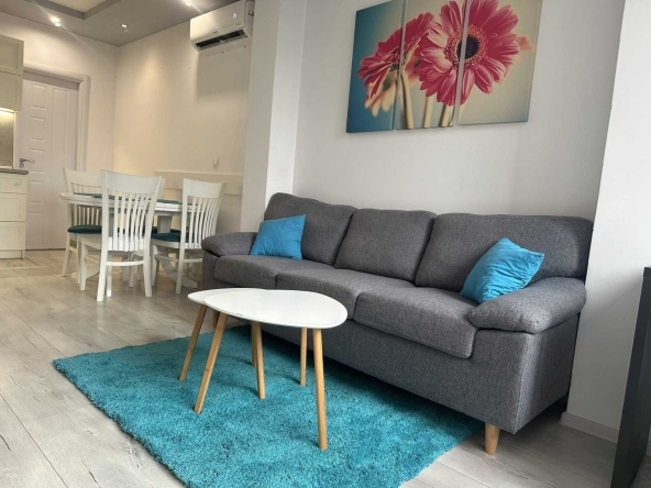 Дава се под наем Тристаен апартамент в София, Дружба 2 - 82 кв.м за 561 € - Снимка #1