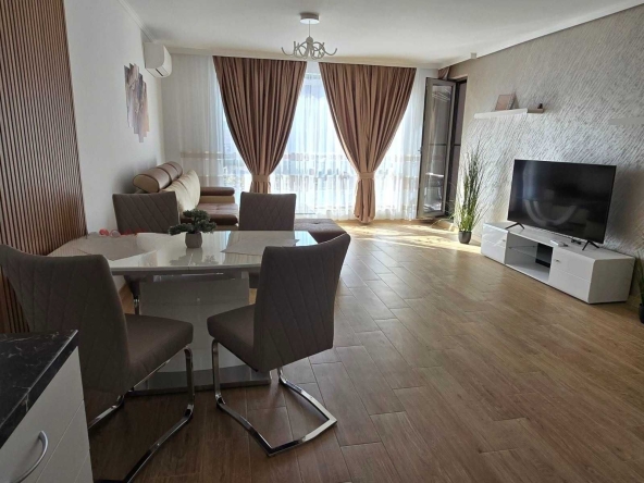 Двустаен апартамент в Пловдив, Христо Смирненски - 68 кв.м за 2574 €/кв.м - Снимка #1