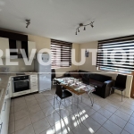 Дава се под наем Двустаен апартамент в Варна, Аспарухово - 75 кв.м за 400 € - Снимка #1