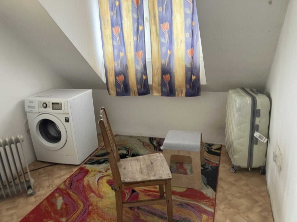 Дава се под наем Тристаен апартамент в София, Враждебна - 107 кв.м за 459 € - Снимка #1