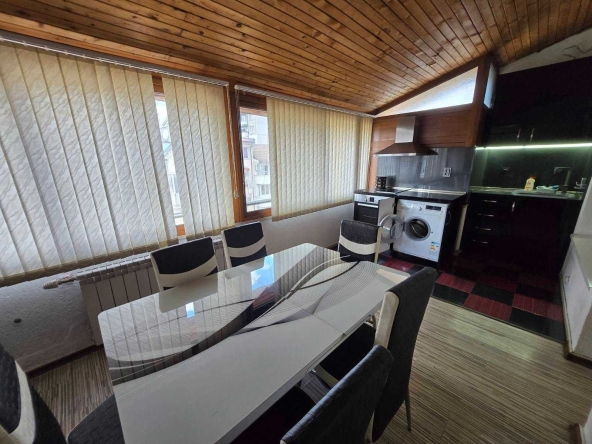 Дава се под наем Мезонет в Стара Загора, Център - 75 кв.м за 408 € - Снимка #1