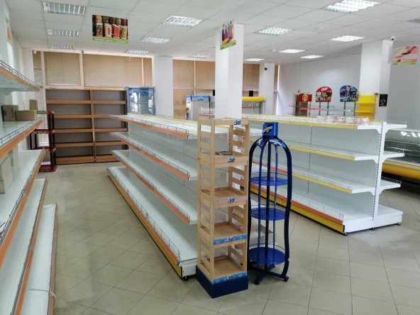 Магазин в Търговище, Вароша - 165 кв.м за 1360 €/кв.м - Снимка #1