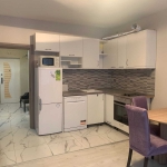 Дава се под наем Четиристаен апартамент в Пловдив, Център - 110 кв.м за 650 € - Снимка #1