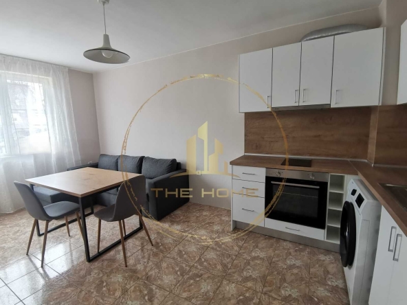 Дава се под наем Двустаен апартамент в Варна, Колхозен пазар - 45 кв.м за 425 € - Снимка #1