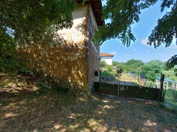 Къща в с. Дрен, Област Перник - 60 кв.м за 527 €/кв.м - Снимка #1