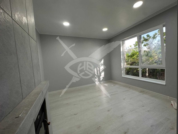 Къща в с. Подвис, Област Бургас - 60 кв.м за 1217 €/кв.м - Снимка #1