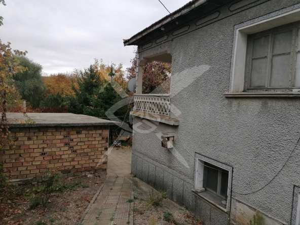 Къща в с. Чешнегирово, Област Пловдив - 140 кв.м за 500 €/кв.м - Снимка #1