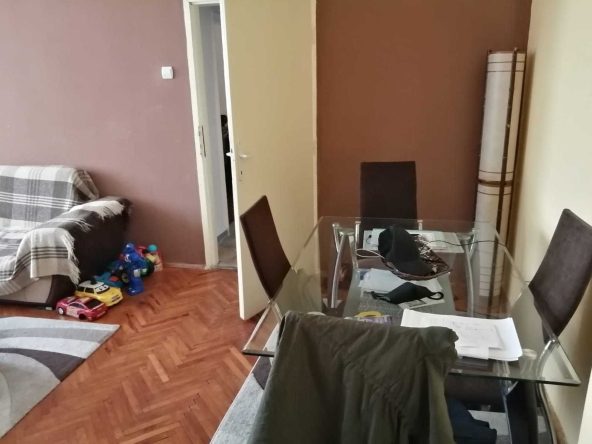 Тристаен апартамент в Омуртаг - 85 кв.м за 690 €/кв.м - Снимка #1