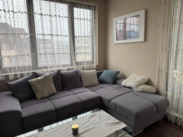 Дава се под наем Тристаен апартамент в София, Малинова долина - 93 кв.м за 920 € - Снимка #1