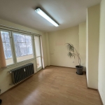 Дава се под наем Тристаен апартамент в Пловдив, Център - 70 кв.м за 459 € - Снимка #1