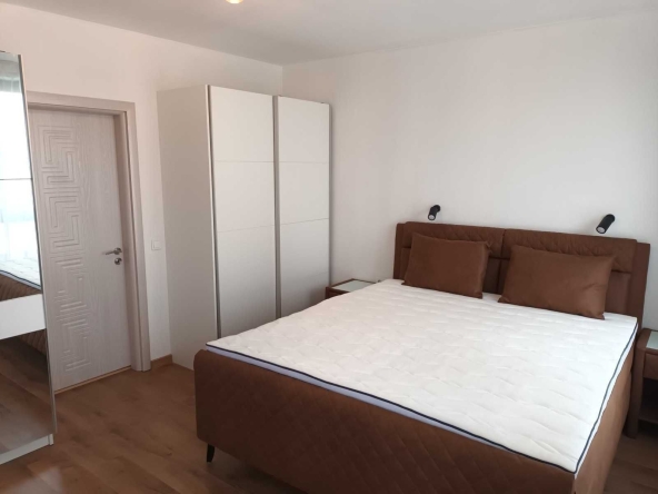 Дава се под наем Тристаен апартамент в София, Изток - 100 кв.м за 612 € - Снимка #1