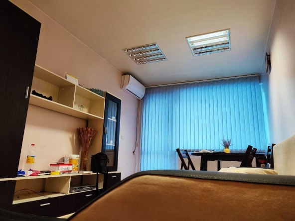 Дава се под наем Етаж от къща в Велико Търново, Бузлуджа - 65 кв.м за 244.8 € - Снимка #1