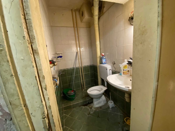 Офис в София, Дървеница - 51 кв.м за 1510 €/кв.м - Снимка #1